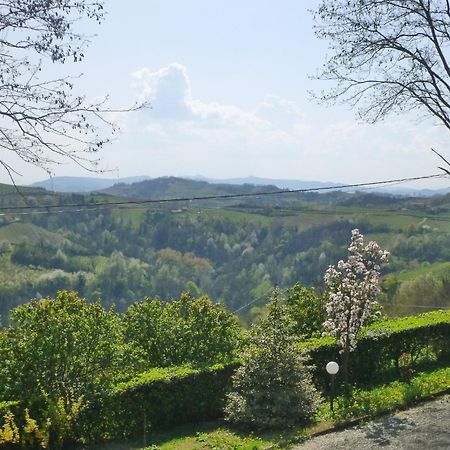Bed&Breakfast Val d'Oche Castel Boglione Exterior foto