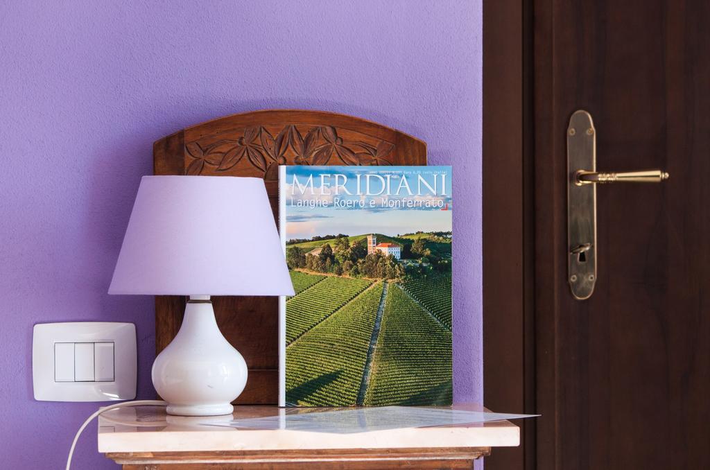 Bed&Breakfast Val d'Oche Castel Boglione Zimmer foto