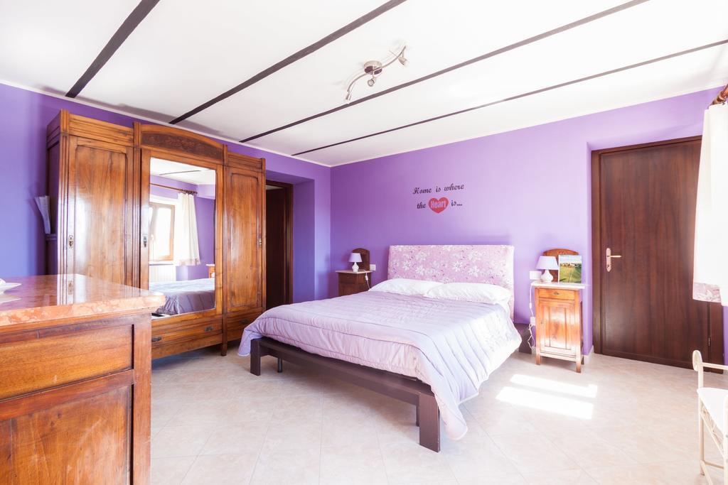 Bed&Breakfast Val d'Oche Castel Boglione Exterior foto