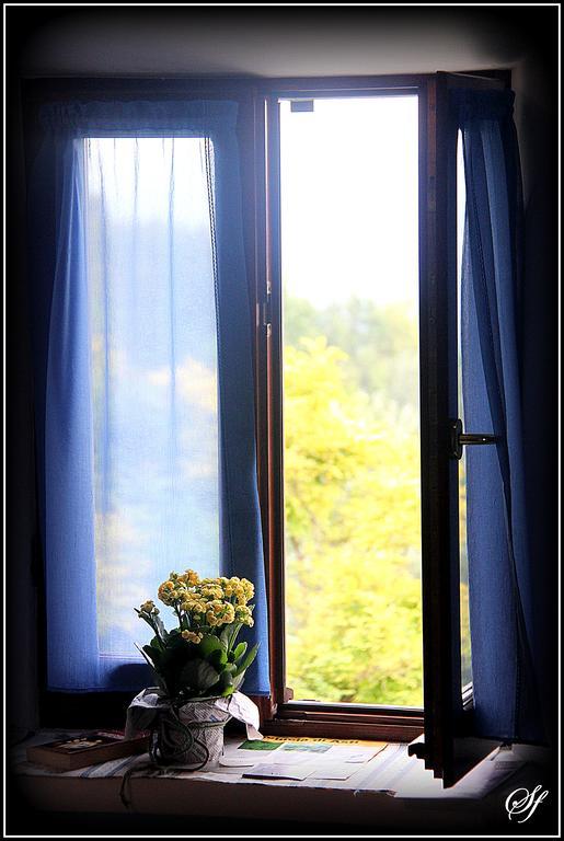 Bed&Breakfast Val d'Oche Castel Boglione Exterior foto