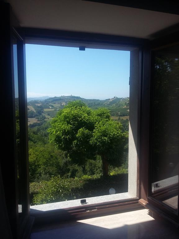 Bed&Breakfast Val d'Oche Castel Boglione Exterior foto