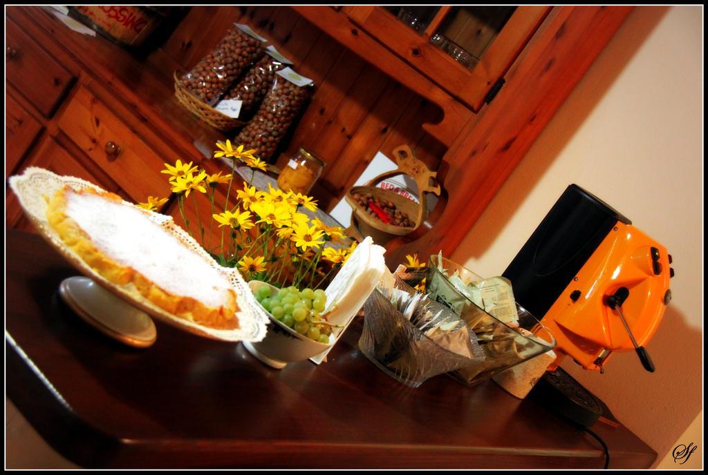 Bed&Breakfast Val d'Oche Castel Boglione Exterior foto
